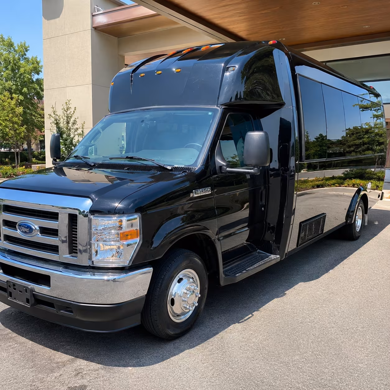 Long Beach Birthday, Sweet 16, & Quinceañera Party Bus Rentals