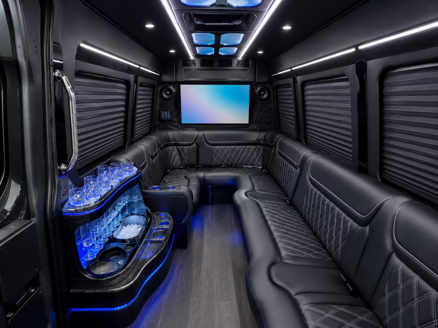 Lakewood Airport Shuttles & Transportation