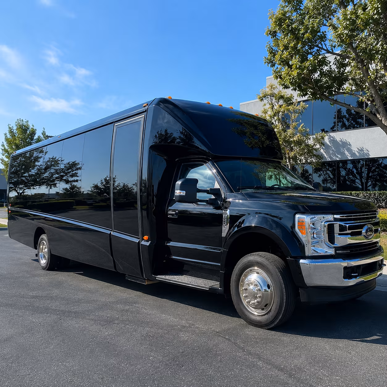 Long Beach Airport Shuttle & Transportation party bus exterior
