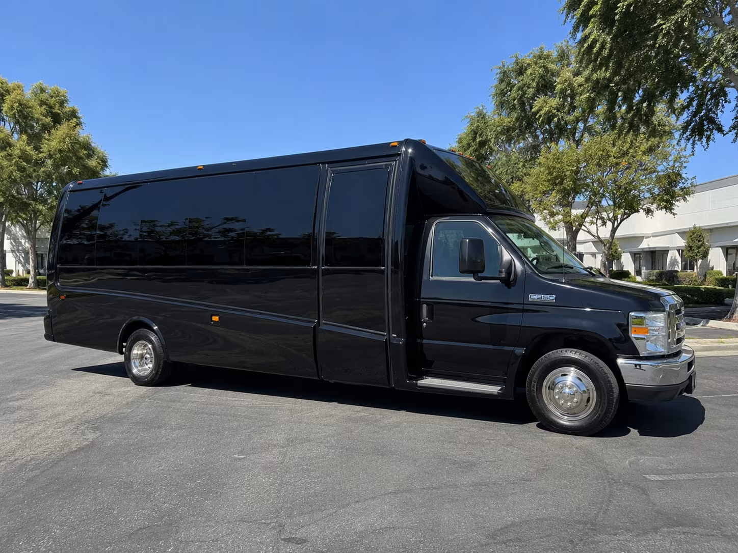 Long Beach Birthday, Sweet 16, & Quinceañera Transportation party bus exterior
