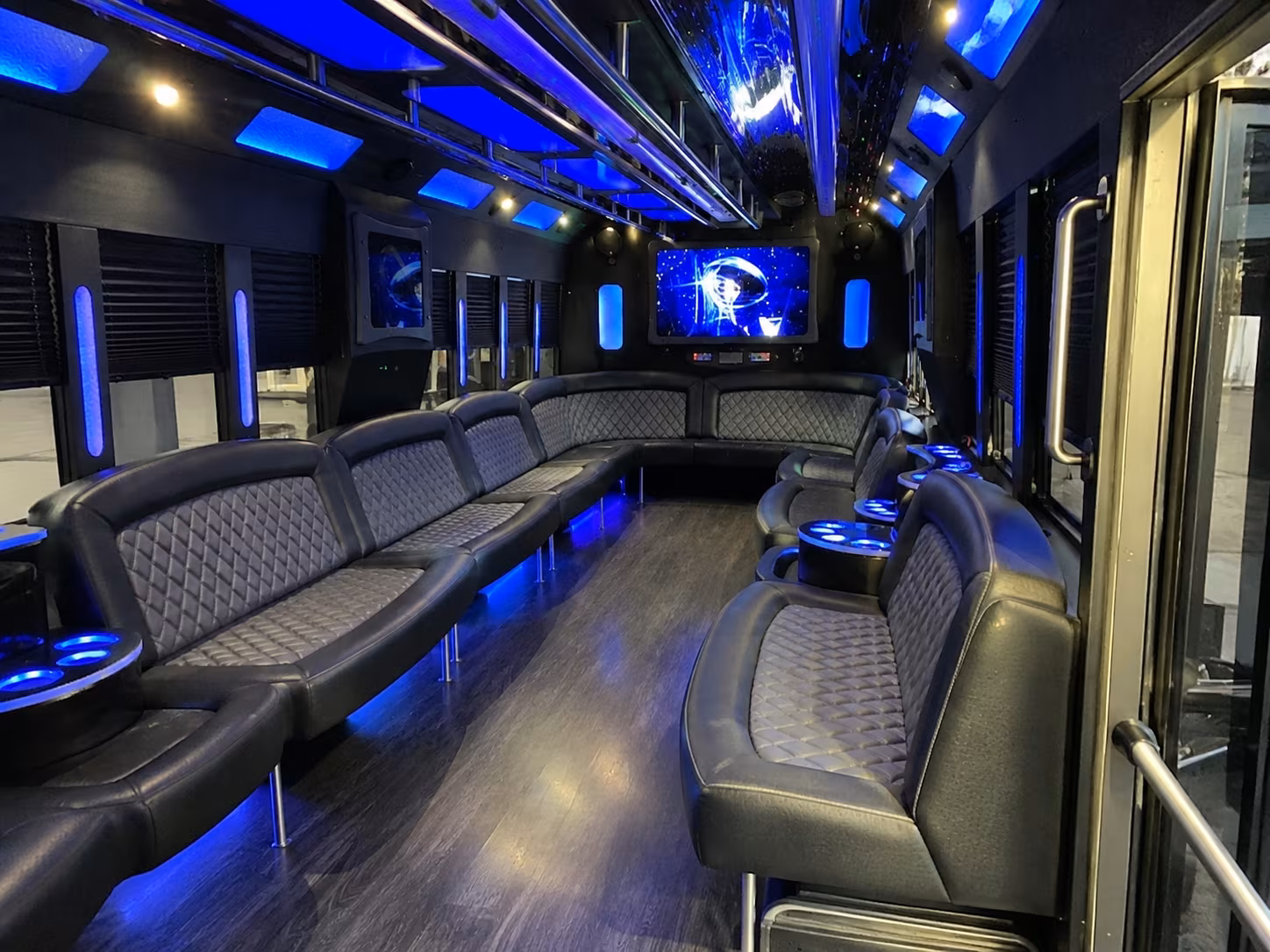 Long Beach Birthday, Sweet 16, & Quinceañera Transportation party bus exterior