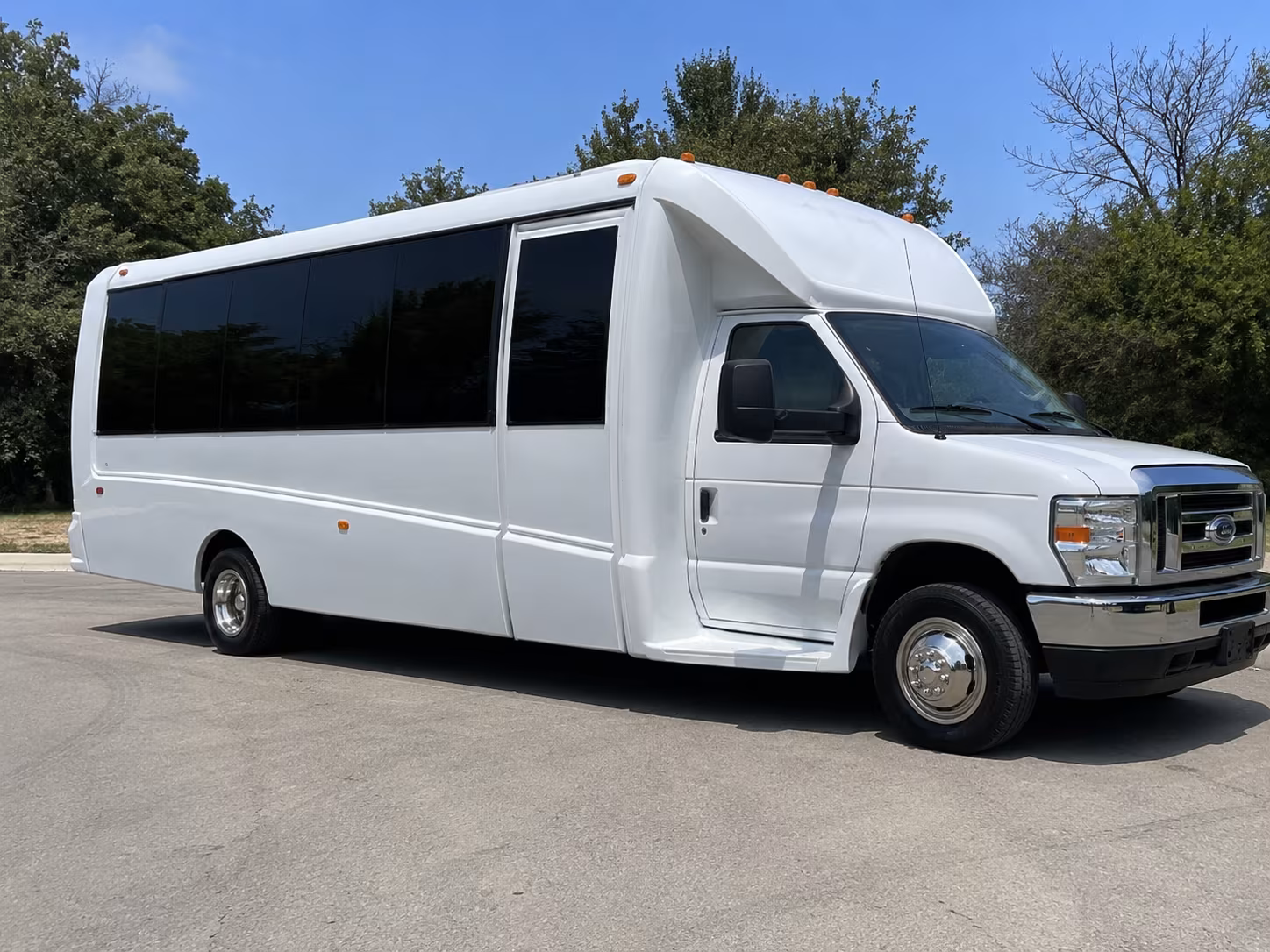 Long Beach Sporting Event Transportation party bus exterior