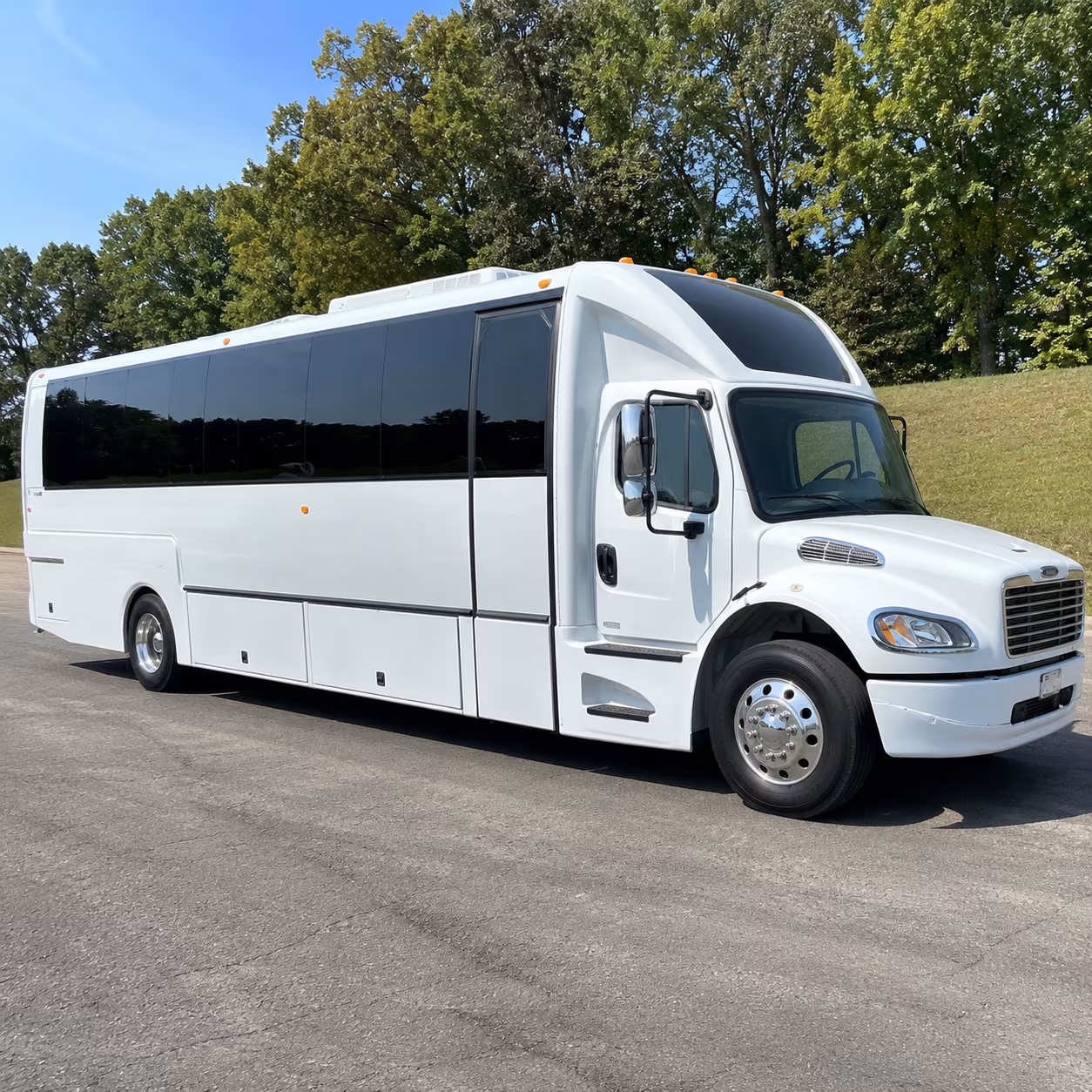 Long Beach Winery Tour & Pub Crawl Transportation group transportation